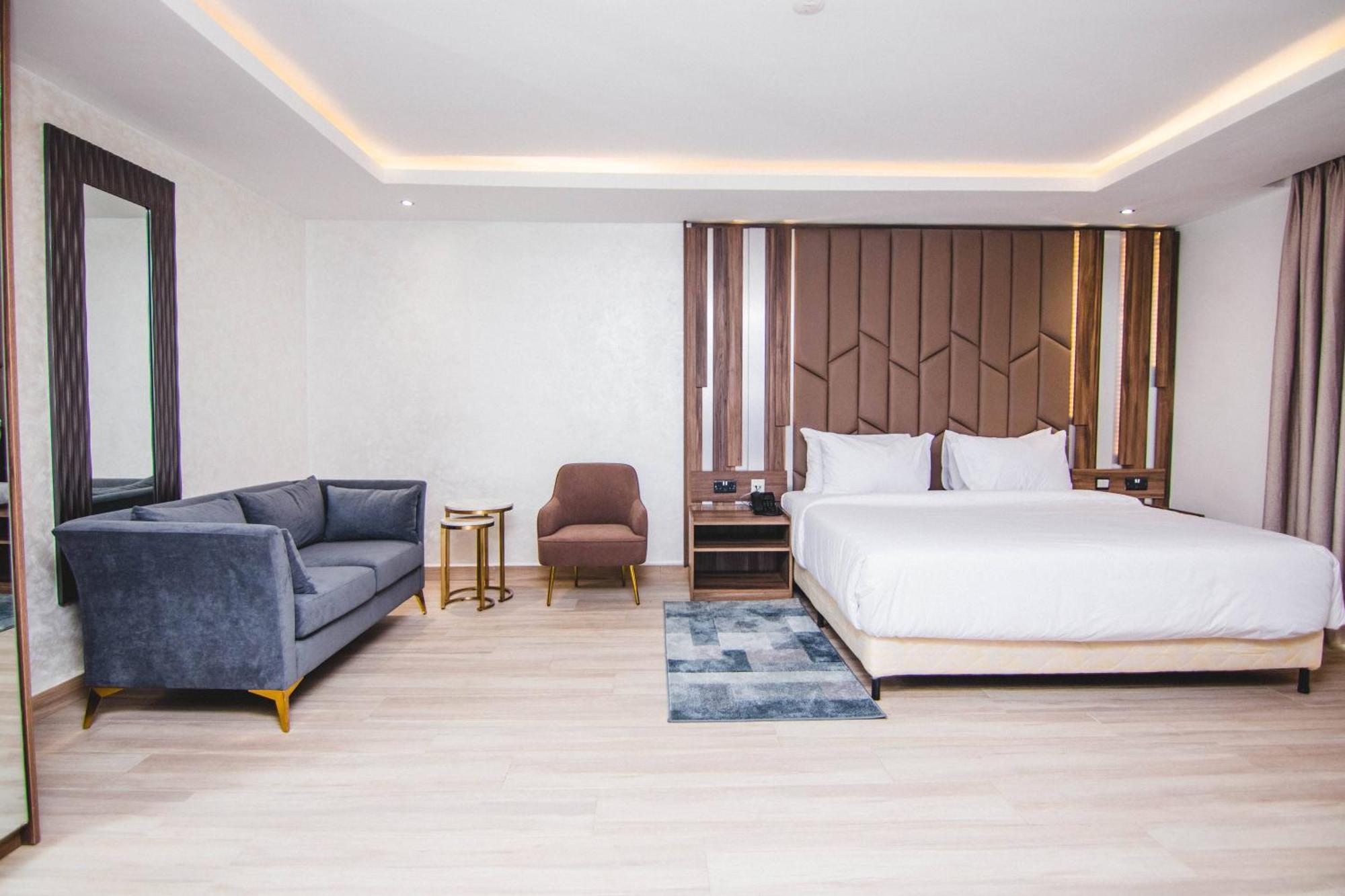 The Safron Hotel Lagos Buitenkant foto