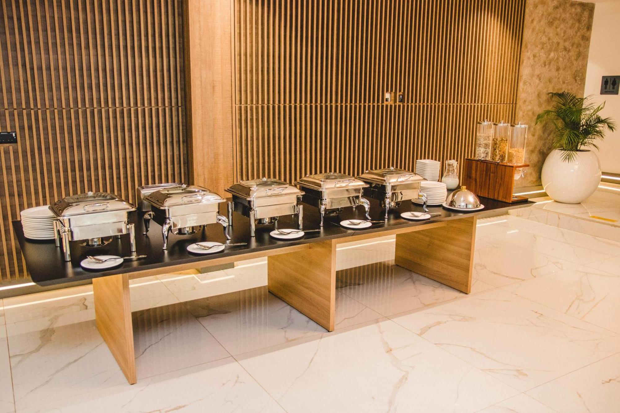 The Safron Hotel Lagos Buitenkant foto