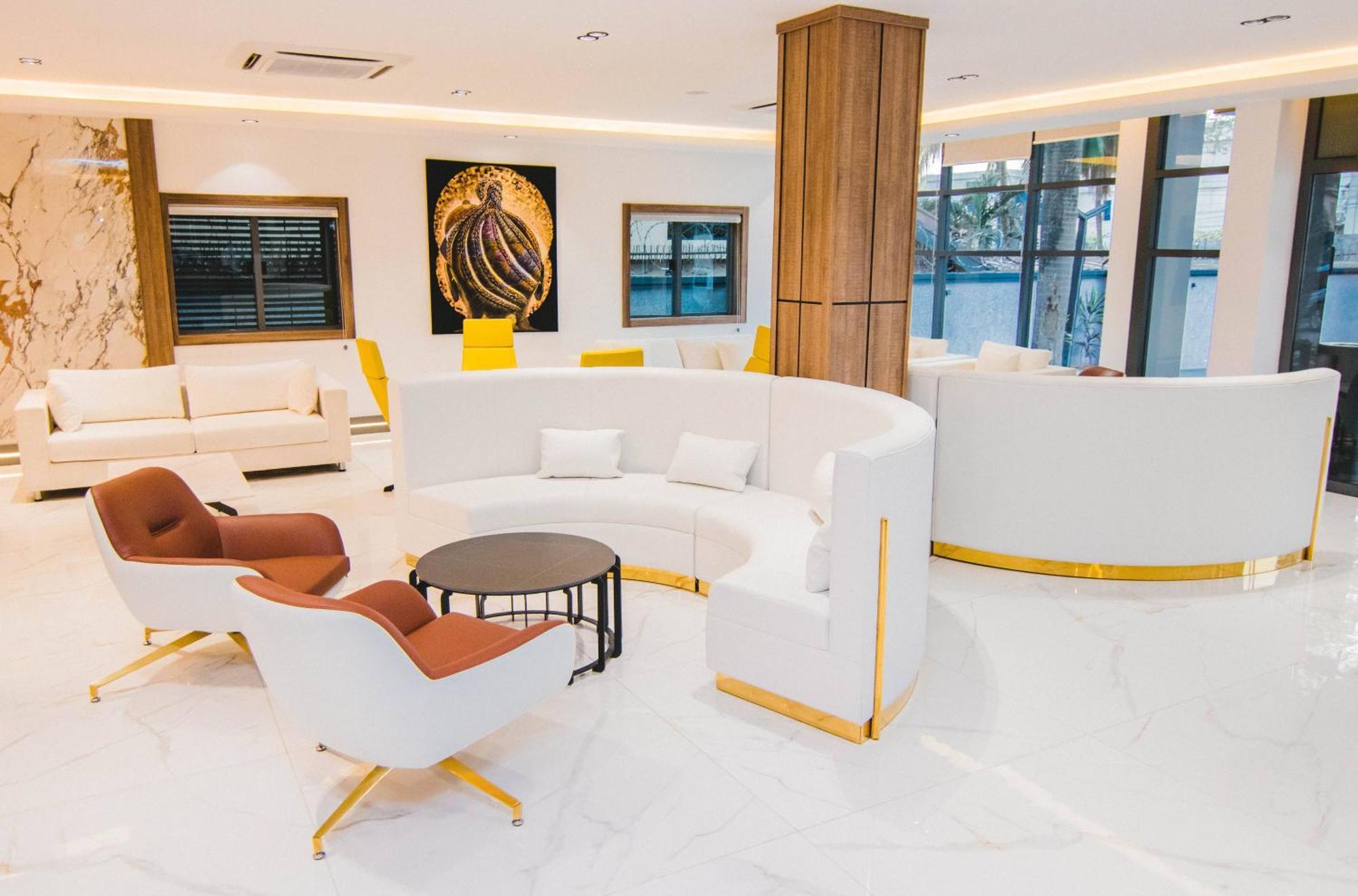 The Safron Hotel Lagos Buitenkant foto