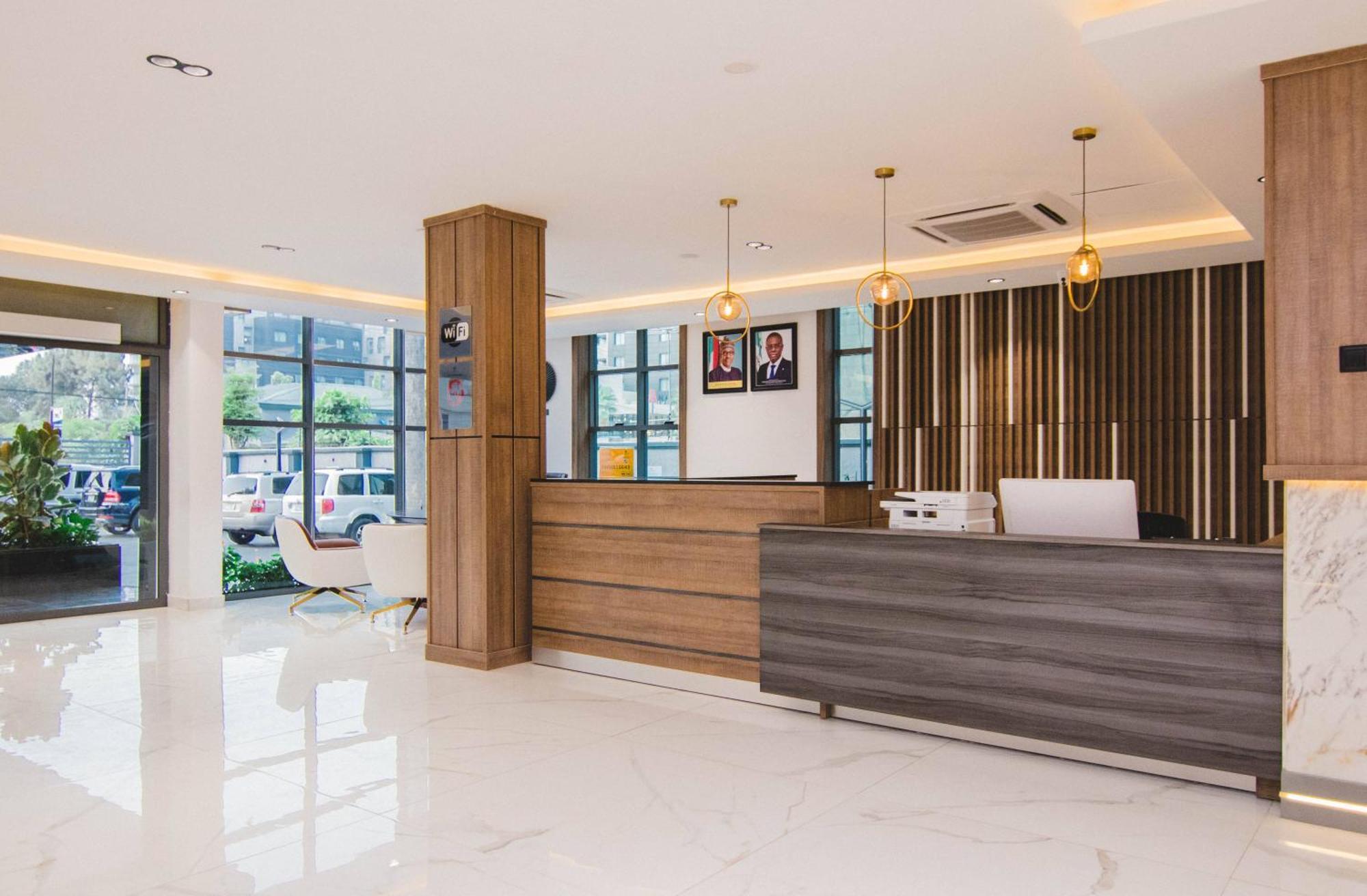 The Safron Hotel Lagos Buitenkant foto