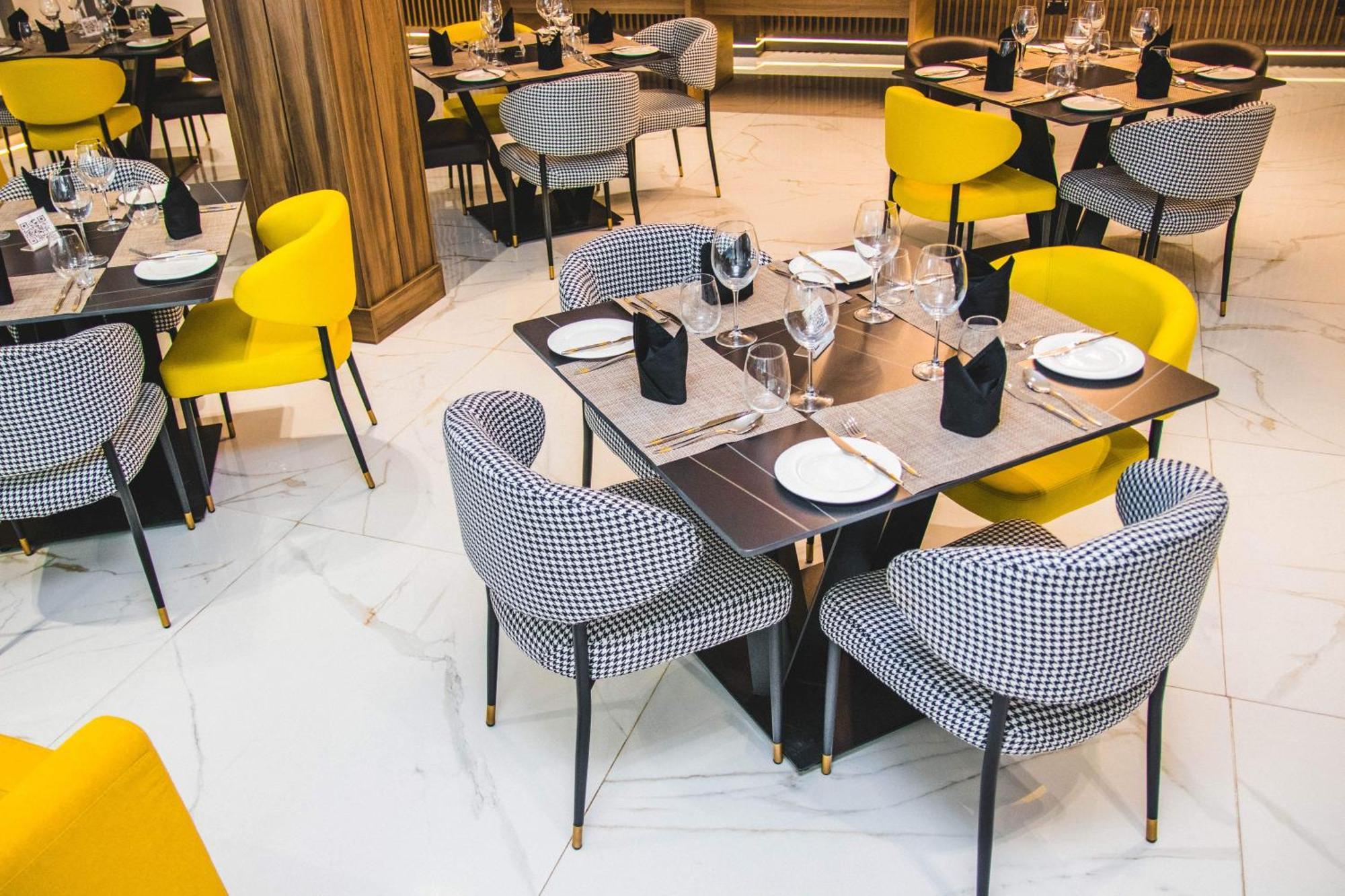 The Safron Hotel Lagos Buitenkant foto